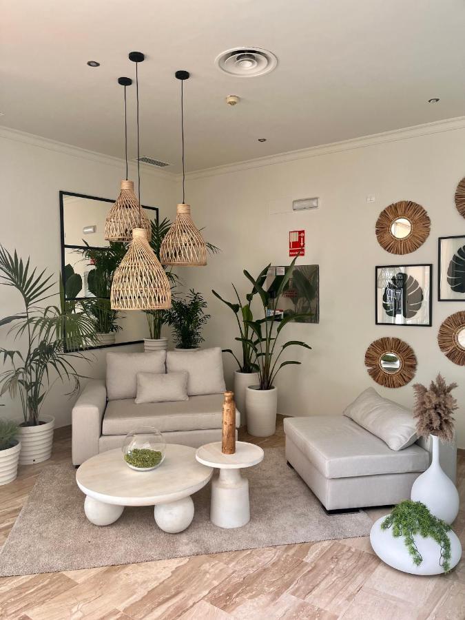 Hotel Santa Ana La Carlota Ngoại thất bức ảnh